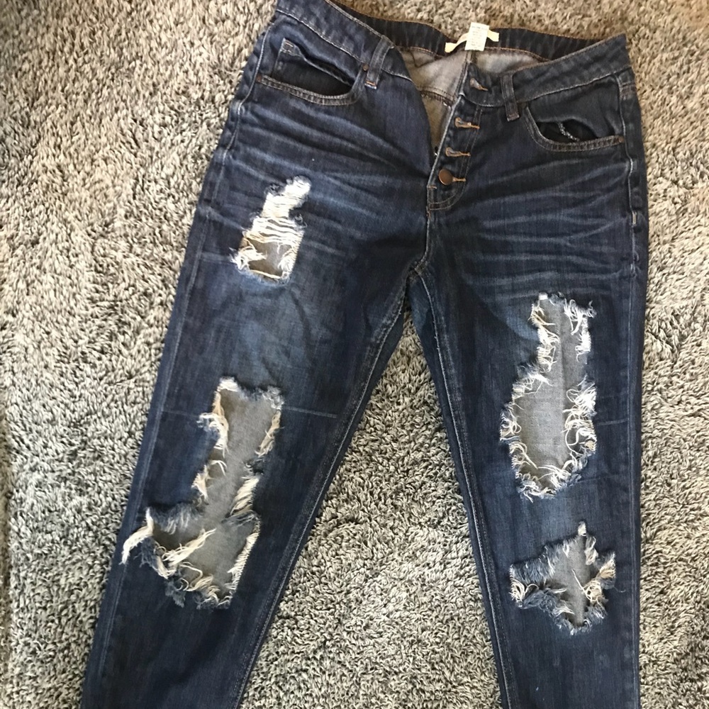 High Waisted Distressed Capris